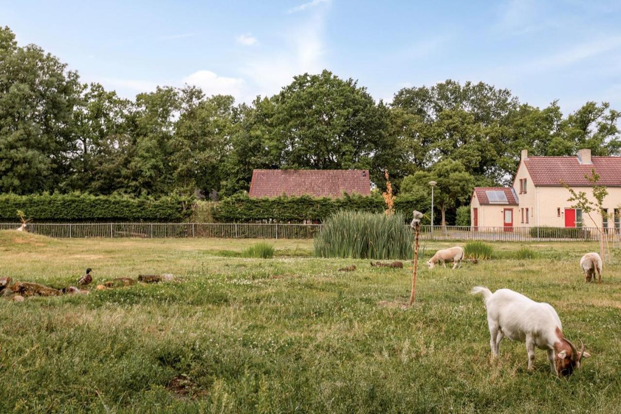 Gezellige Vakantiewoning Aan Het Water In Ewijk - Recreational Only No Workers מראה חיצוני תמונה