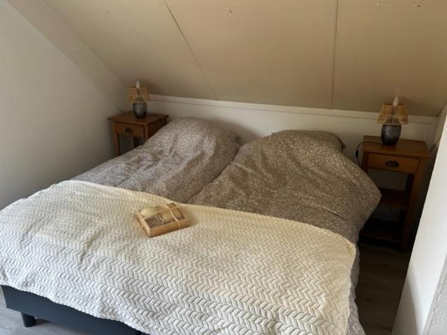 Gezellige Vakantiewoning Aan Het Water In Ewijk - Recreational Only No Workers מראה חיצוני תמונה